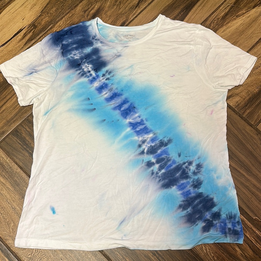 Tie-Dye Short Sleeve Tee - Blue and White Size XL